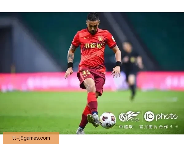 努萨远射精彩破门彰显非凡天赋震撼全场